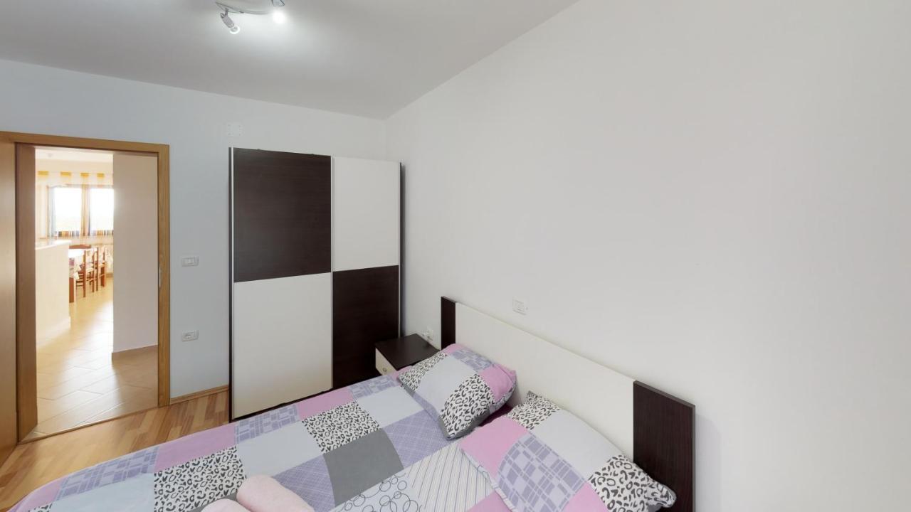 Apartments Goga Umag Eksteriør bilde