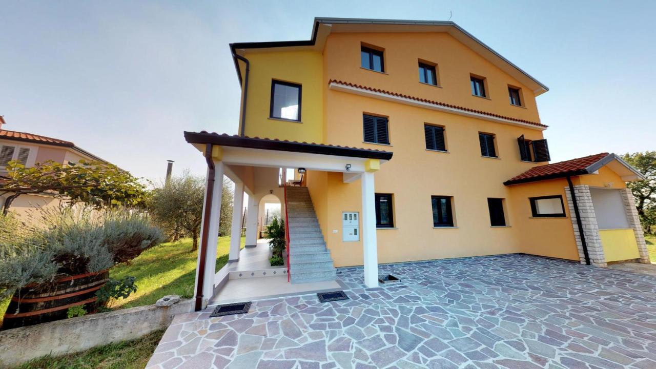 Apartments Goga Umag Eksteriør bilde