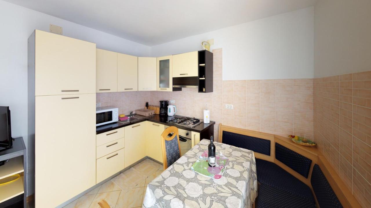 Apartments Goga Umag Eksteriør bilde